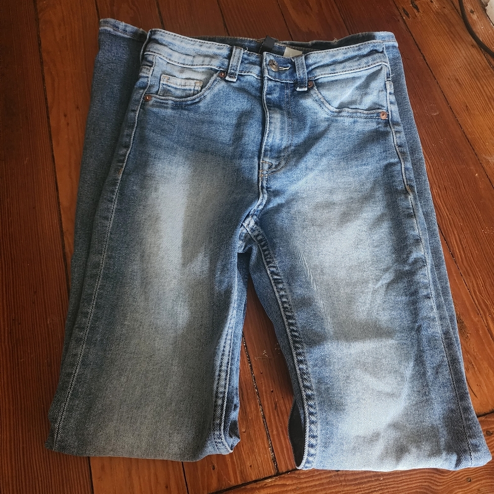 Divided Light Wash Bootcut Jeans